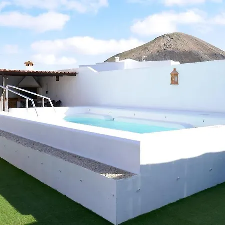 Tajaste Private Pool!